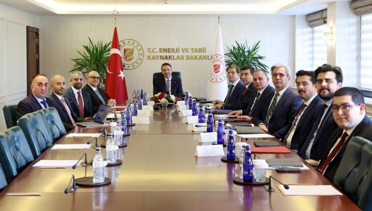 Bakan Bayraktar: “BAE İle Yenilenebilir Enerjide Stratejik İş Birliğini Derinleştireceğiz”