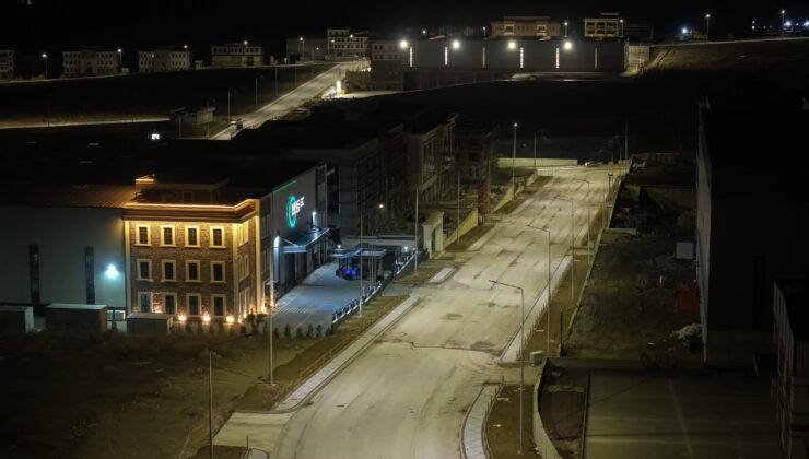 Yalova Makine İhtisas OSB’de Yeni Nesil Elektrik ve Aydınlatma Altyapısı Devrede