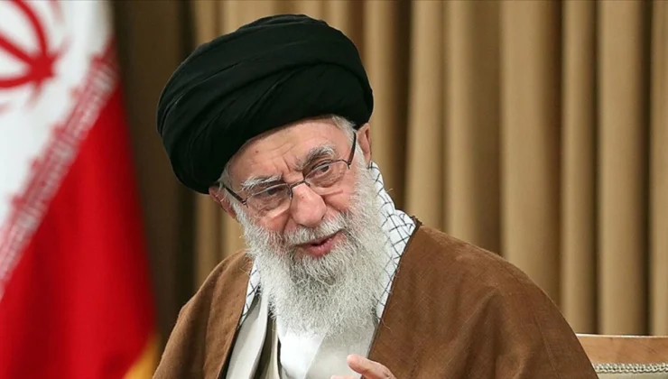 Hamaney’den Ekonomi Protestoları Açıklaması: “Talepler Meşru, Kaosçulara Haddini Bildireceğiz”