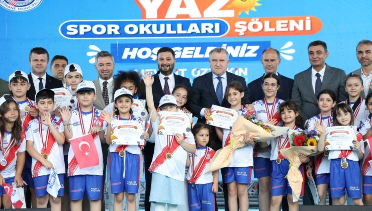 Kağıthane’de Yaz Spor Okulları Şöleni Coşkuyla Gerçekleştirildi