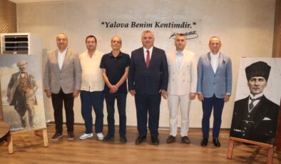 Yalova’da 6 CHP’li Belediye Başkanı İstifa Ederek Yeni Parti’ye Katıldı