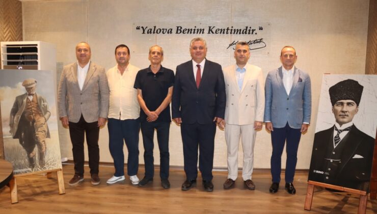 Yalova’da 6 CHP’li Belediye Başkanı İstifa Ederek Yeni Parti’ye Katıldı