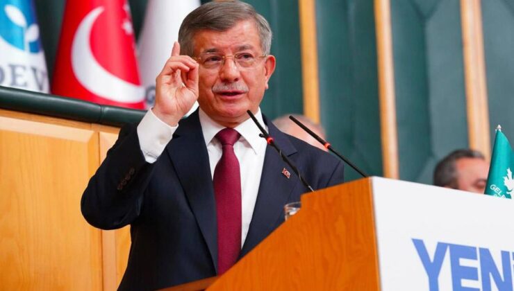 Gelecek Partisi Kapanıyor: Ahmet Davutoğlu Siyasetten Çekilme Kararını Açıkladı